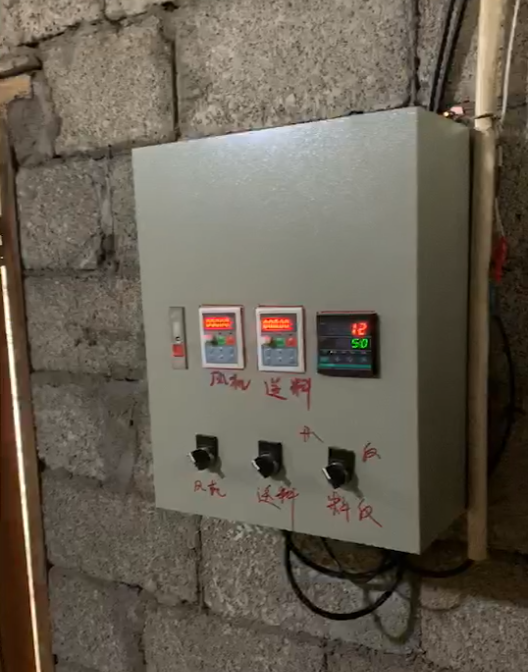 生物质热风炉控制箱